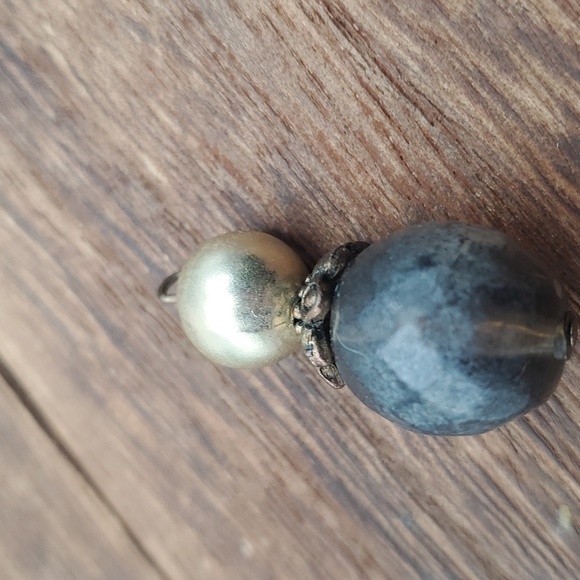 Ornate regency bulb necklace pendant - Picture 2 of 2